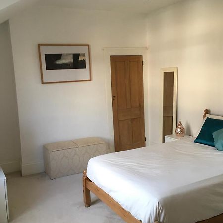 Westgate Two-Bedroom Homestay Suite Kültér fotó